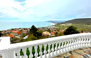 Къща в Добрич, Балчик