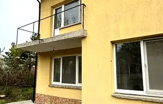 Къща в Банкя