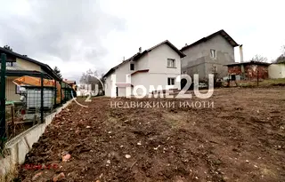 Къща в Банкя