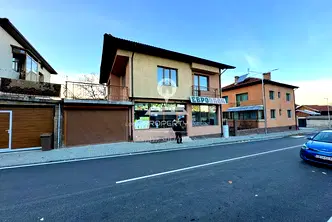 Къща в Благоевград, Банско