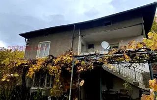 Къща в София, Ботев