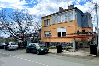 Къща в Бургас, Банево