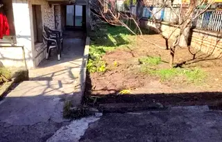 Къща в Бургас, Долно Езерово