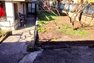 Къща в Бургас, Долно Езерово
