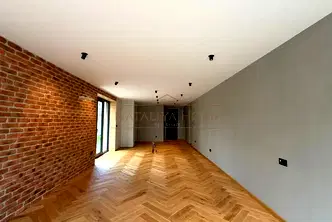 Къща в Бургас, Сарафово