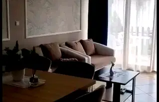 Къща във Варна, Бяла