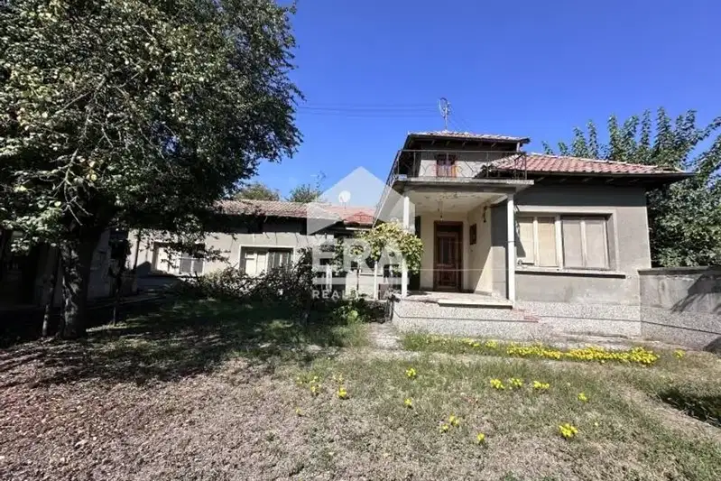 Къща във Велико Търново, Бяла черква