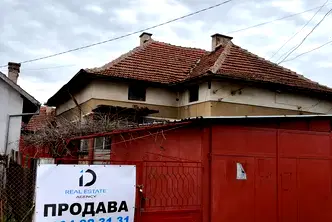 Къща във Враца, Бяла Слатина