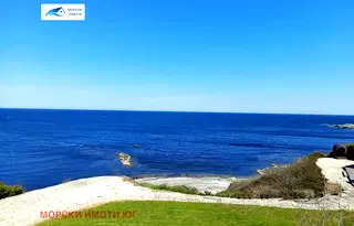 Къща в Бургас, Царево