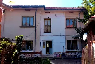 Къща в Монтана, Чипровци