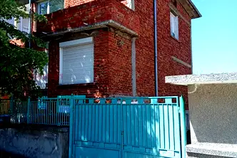 Къща в Стара Загора, Чирпан