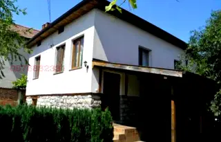 Къща в София, Долна баня