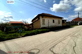 Къща в Плевен, Долна Митрополия
