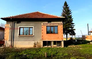 Къща в Плевен, Долна Митрополия