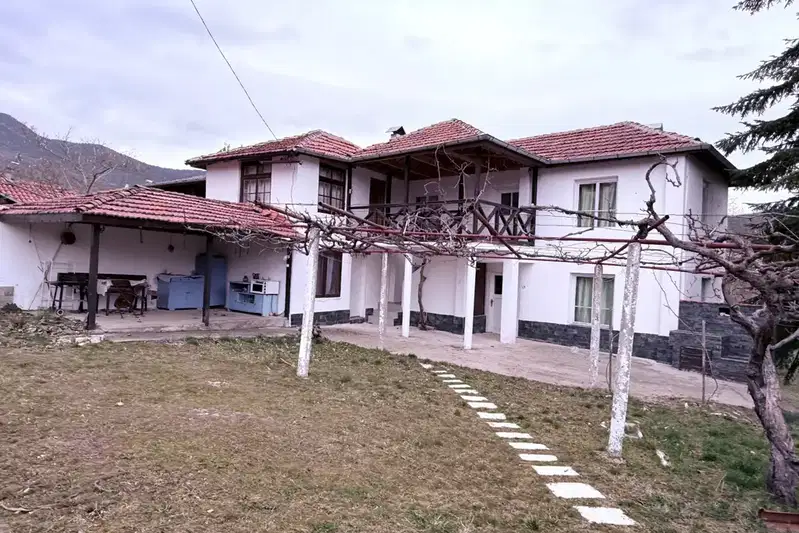 Къща в Благоевград, Гоце Делчев