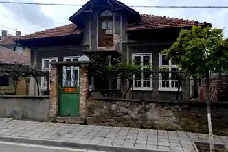Къща във Велико Търново, Горна Оряховица