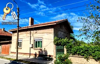 Къща в Плевен, Гулянци