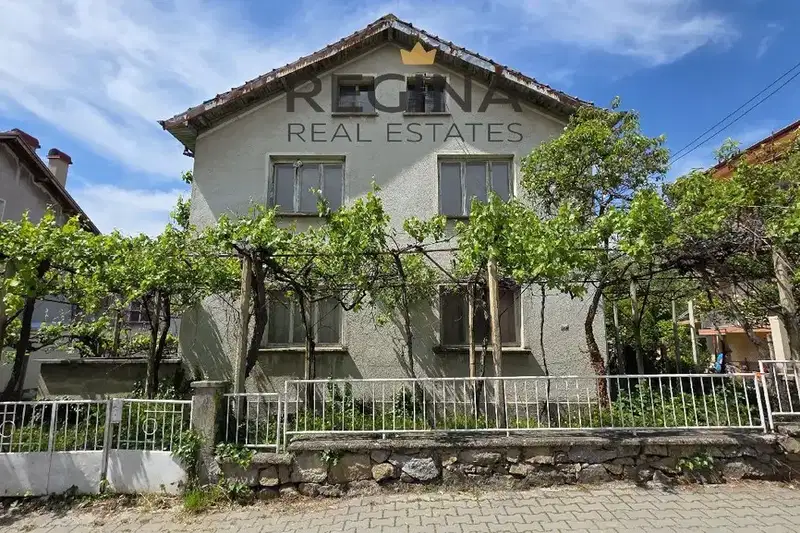 House in Oblast Plovdiv, Hisarya