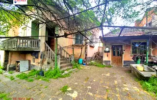 Къща в Плевен, Искър