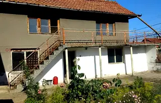 Къща в Плевен, Койнаре