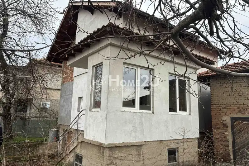 Къща в София, Костинброд