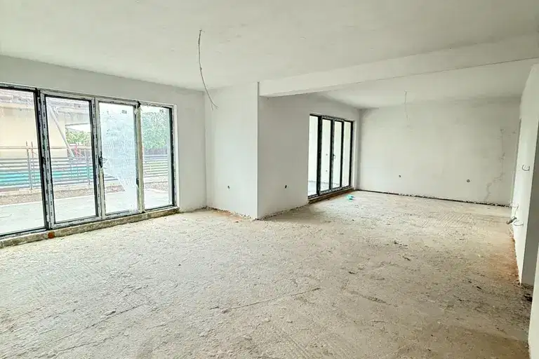 House in област София, Kostinbrod