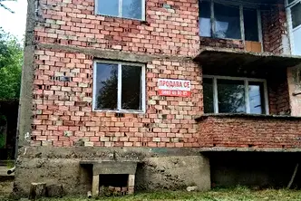 Къща в Ловеч, Гозница