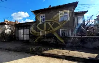 Къща в Бургас, Малко Търново