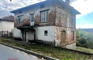 Къща в Благоевград, Мелник