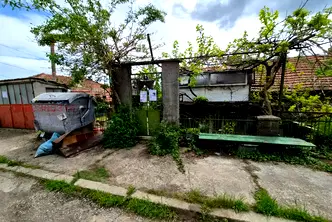 Къща в Търговище, Омуртаг
