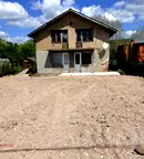 Къща в Перник, Църква