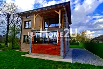 Къща в Перник, Църква