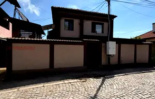 Къща в Перник, Клепало