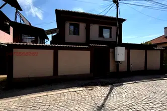 Къща в Перник, Клепало