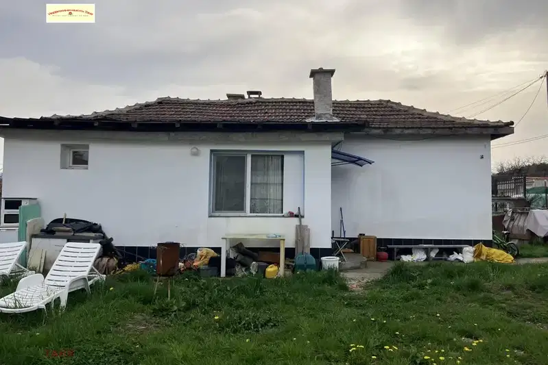 Къща в Перник, Мошино