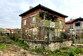 Къща в Благоевград, Петрич