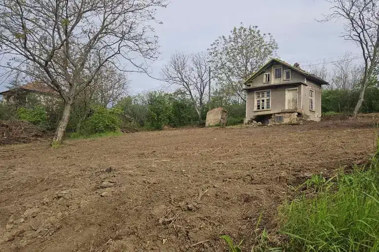 Къща в Плевен, м-т Орлето