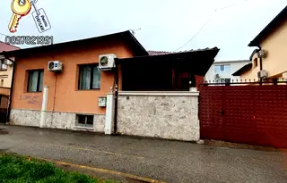 Къща в Плевен, Широк център