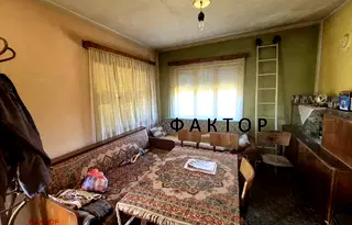 Къща в Пловдив, Коматево