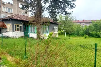 Къща във Велико Търново, Полски Тръмбеш