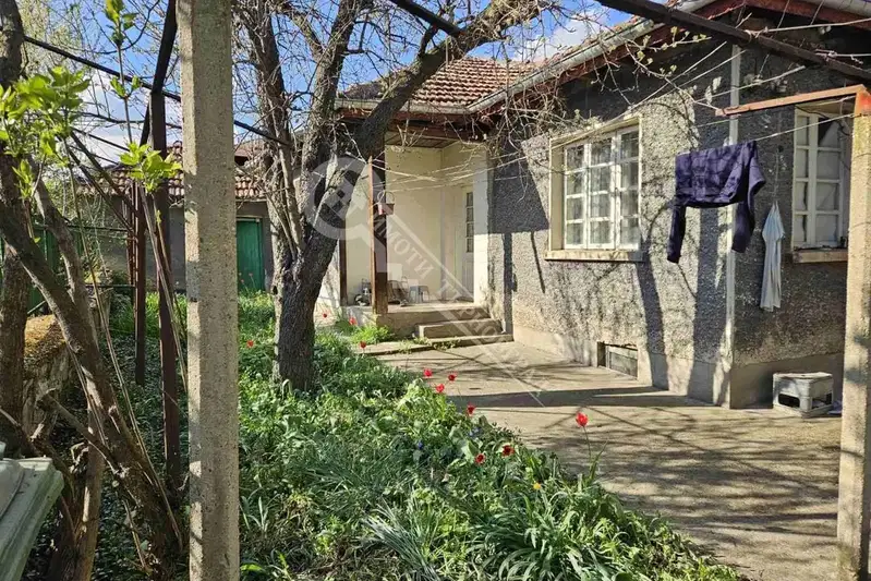 House in Oblast Veliko Tyrnovo, Polski Trymbesh