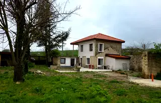 Къща във Варна, Провадия