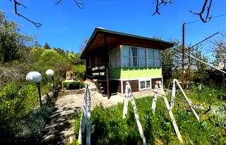 Къща във Варна, Провадия