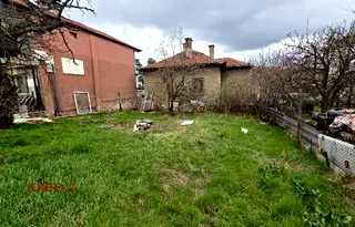 Къща в Перник, Радомир
