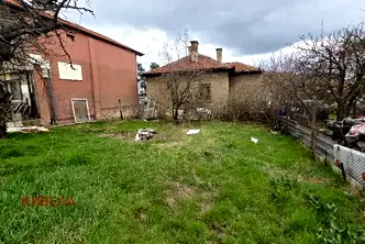 Къща в Перник, Радомир