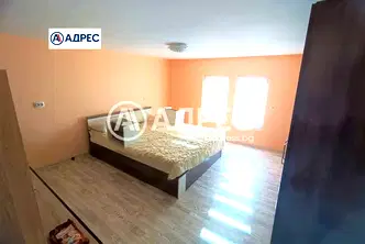 Къща в Раз, Житница