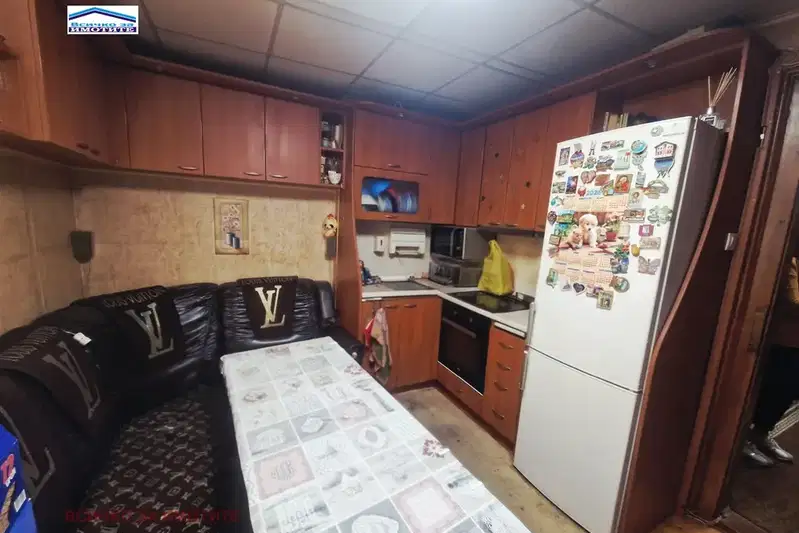 House in Ruse, Centyr