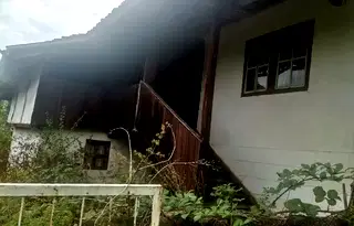 Къща във Велико Търново, с. Бадевци