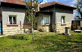 Къща в Русе, с. Батишница