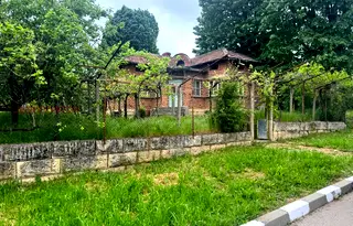 Къща в Русе, с. Батишница